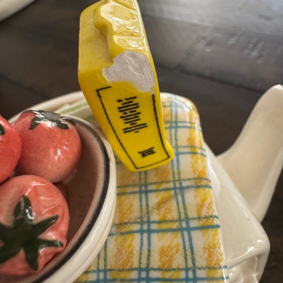 Paul Cardew Mini Refrigerator Teapot- collectible- made in England - Picture 7 of 8